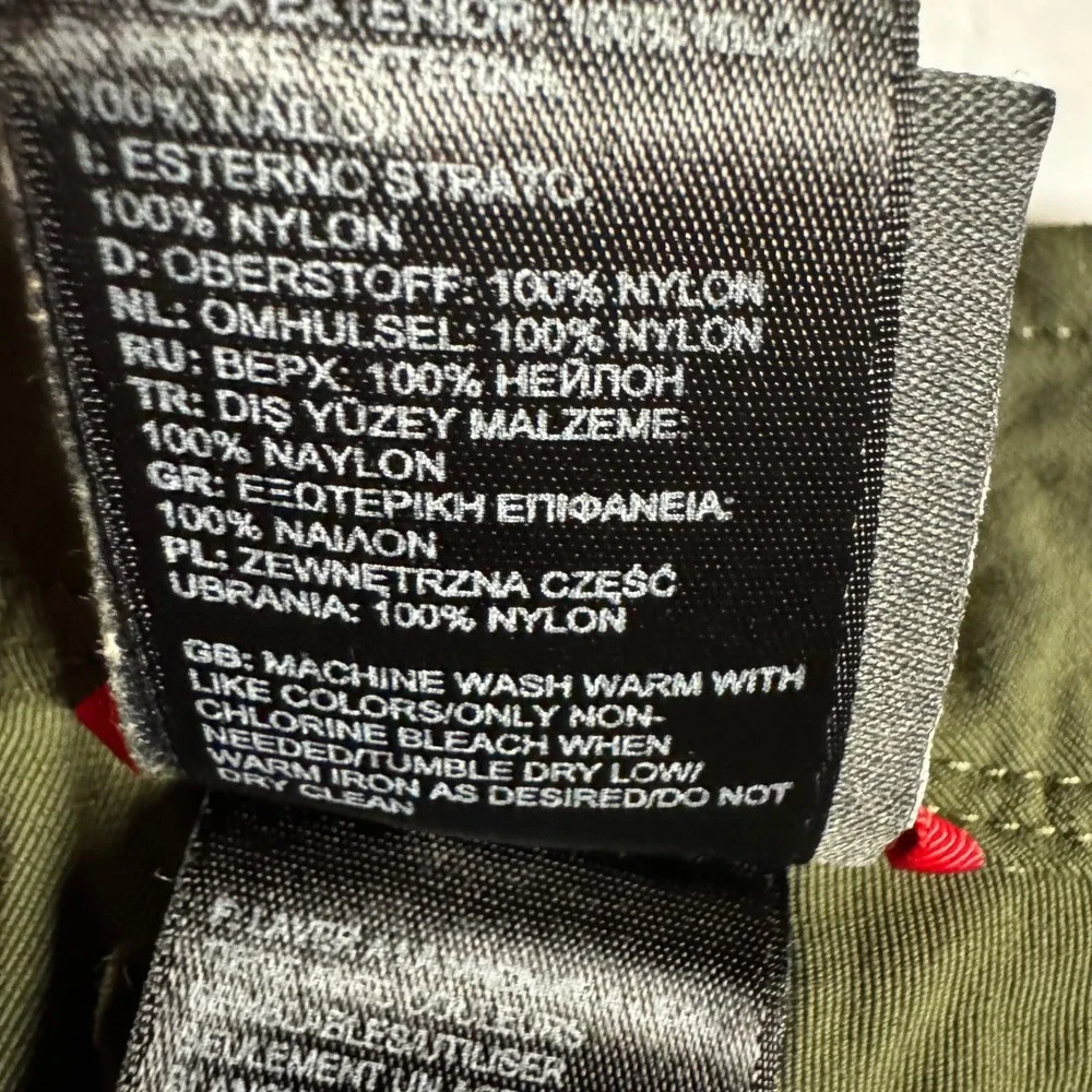 The North Face Mens Olive Green Nylon‎ Cargo Hiking Shorts Size 40 Regular